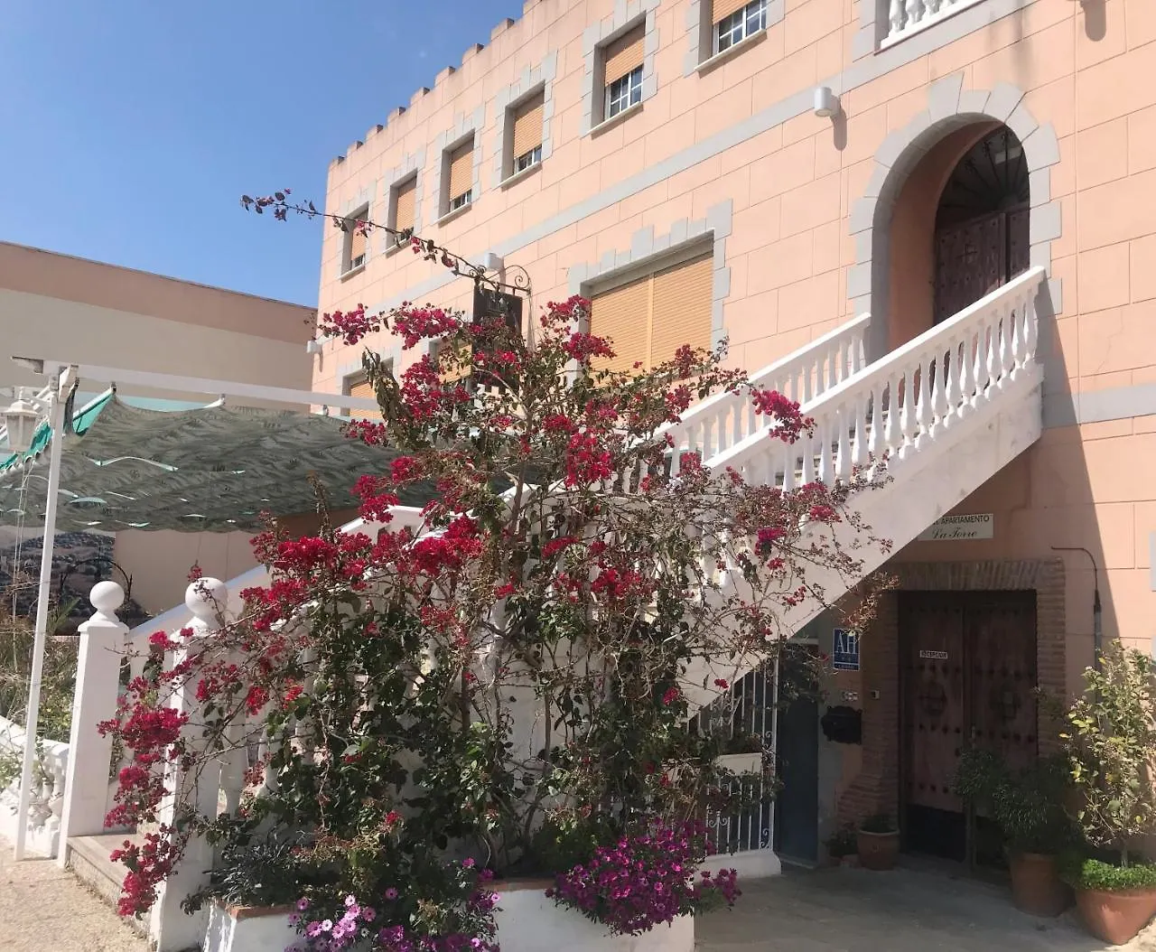 Apartahotel La Torre location